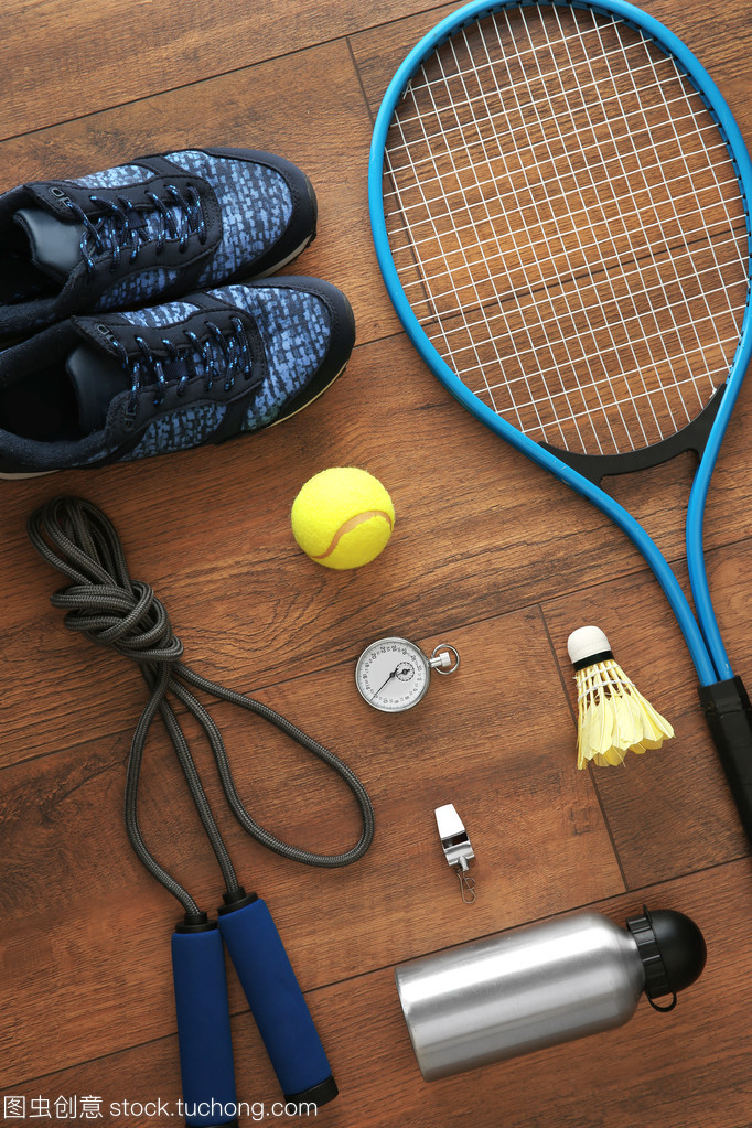 運(yùn)動(dòng)器材與鞋類 相輔相成的健身搭檔