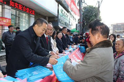 欽北區舉辦憲法宣傳周系列活動，法律咨詢服務惠及民眾
